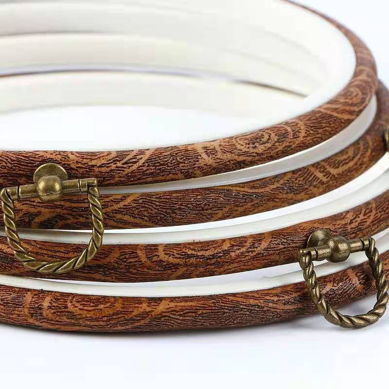 Ready Stock- Embroidery Hoop-  Antique plastic embroidery Hoop/ 现货 绣绷 塑料仿古绣绷