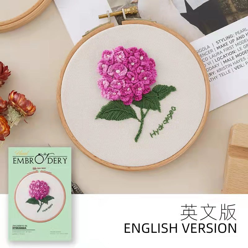 Embroidery Kit- Needlework for Beginner- Cross Stitch set/ DIY手工刺绣材料包- 初学者绣花套件小款