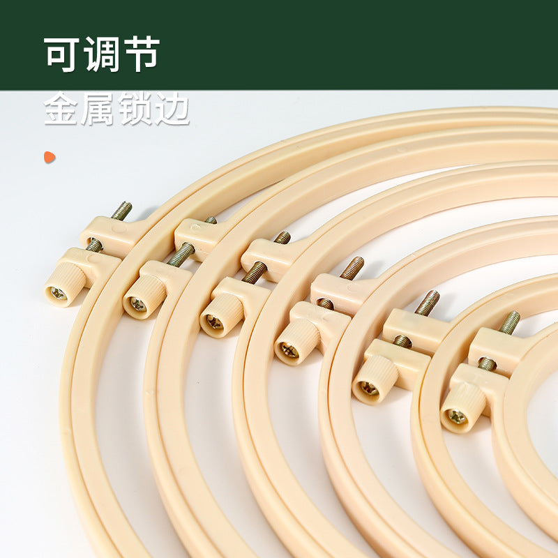 Ready Stock- Embroidery Hoop/ Plastic Hoop/ Wooden Hoop- Cross Stitch Hoop/ 现货 绣绷 榉木绣绷 仿竹绣绷