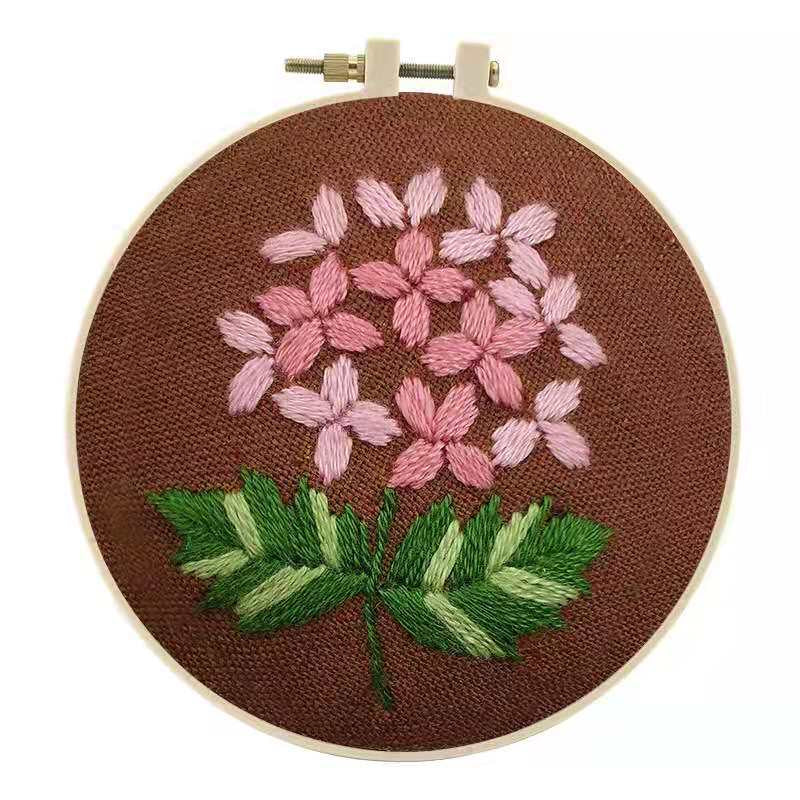 NEW ARRIVAL - Embroidery Kit- Needlework for Beginner- Cross Stitch set/ DIY手工刺绣材料包- 新款刺绣- 绣花套件