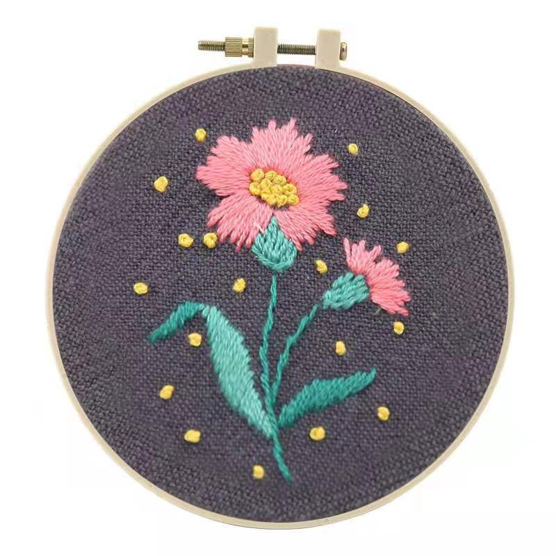 NEW ARRIVAL - Embroidery Kit- Needlework for Beginner- Cross Stitch set/ DIY手工刺绣材料包- 新款刺绣- 绣花套件
