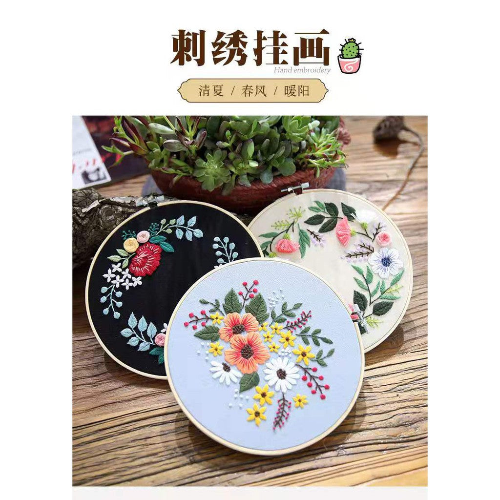 New Arrival- Embroidery Kit- Needlework for Beginner- Cross Stitch set/ DIY手工刺绣材料包- 复古花卉初学者绣花套件- 复古花卉十字绣挂画