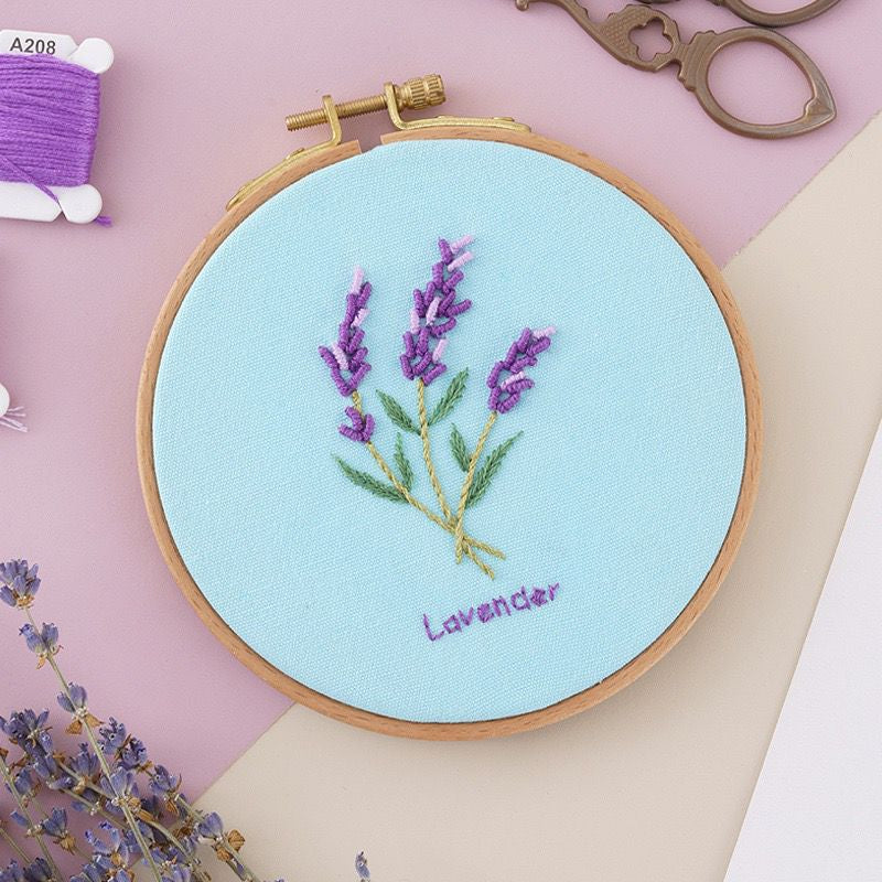 Embroidery Kit- Needlework for Beginner- Cross Stitch set/ DIY手工刺绣材料包- 初学者绣花套件小款