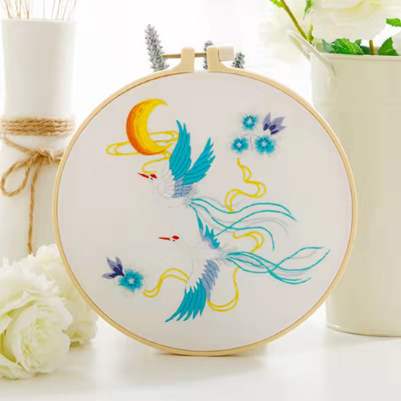 Embroidery Kit- Needlework for Beginner- Cross Stitch set/ DIY手工刺绣材料包- 仙鹤花草初学者绣花套件