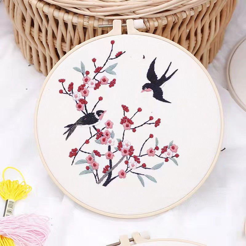 Embroidery Kit- Needlework for Beginner- Cross Stitch set/ DIY手工刺绣材料包- 仙鹤花草初学者绣花套件