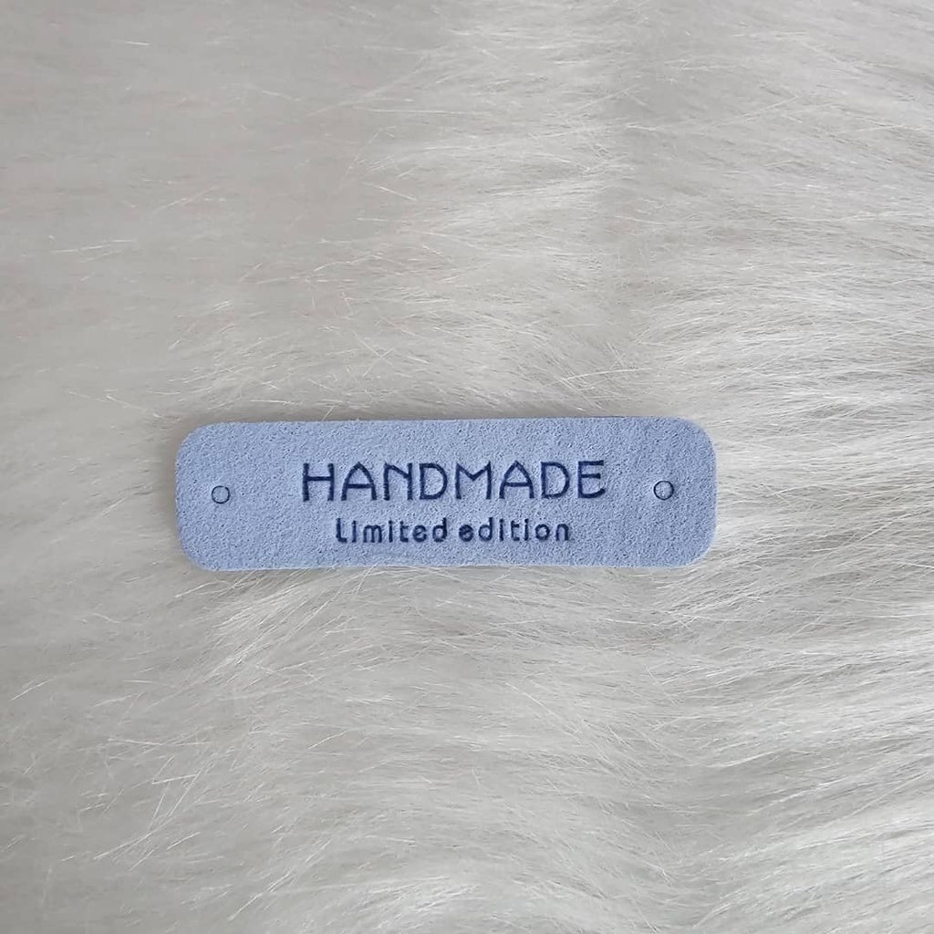 5pcs Handmade Microfiber Label Tag Color Tag 彩色标签handmade字母两孔压花麂皮绒皮标