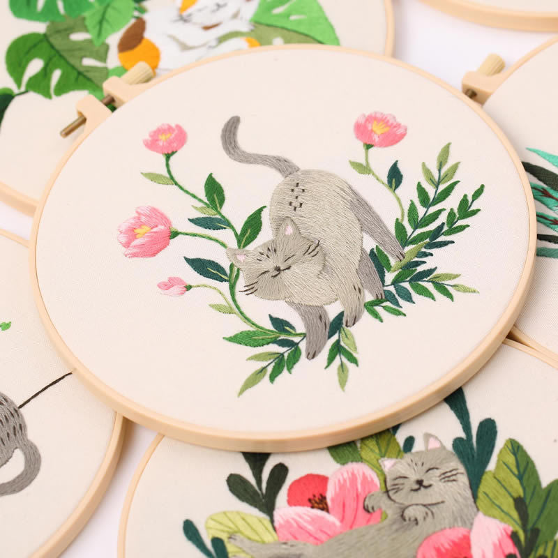 Embroidery Kit/ Needlework for Beginner/ Set Sulaman Tangan /DIY cross stitch set / Embroidery Material Kit Cats