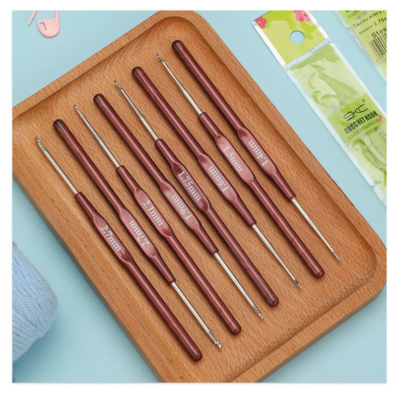 【SKC】Metal Crochet Hook with Plastic Grip Handle | Crochet Hook for Lace Yarn| Jarum Kait untuk Benang Lace