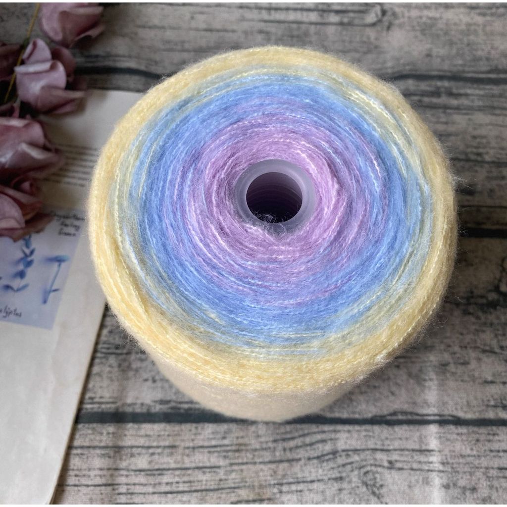 500g- Gradient Cake Yarn 3ply Soft Velvet Yarn for DIY Crochet Blankets, Shawls & Scarves | Benang Kait 渐变七星毯子3股优鹿绒毛线