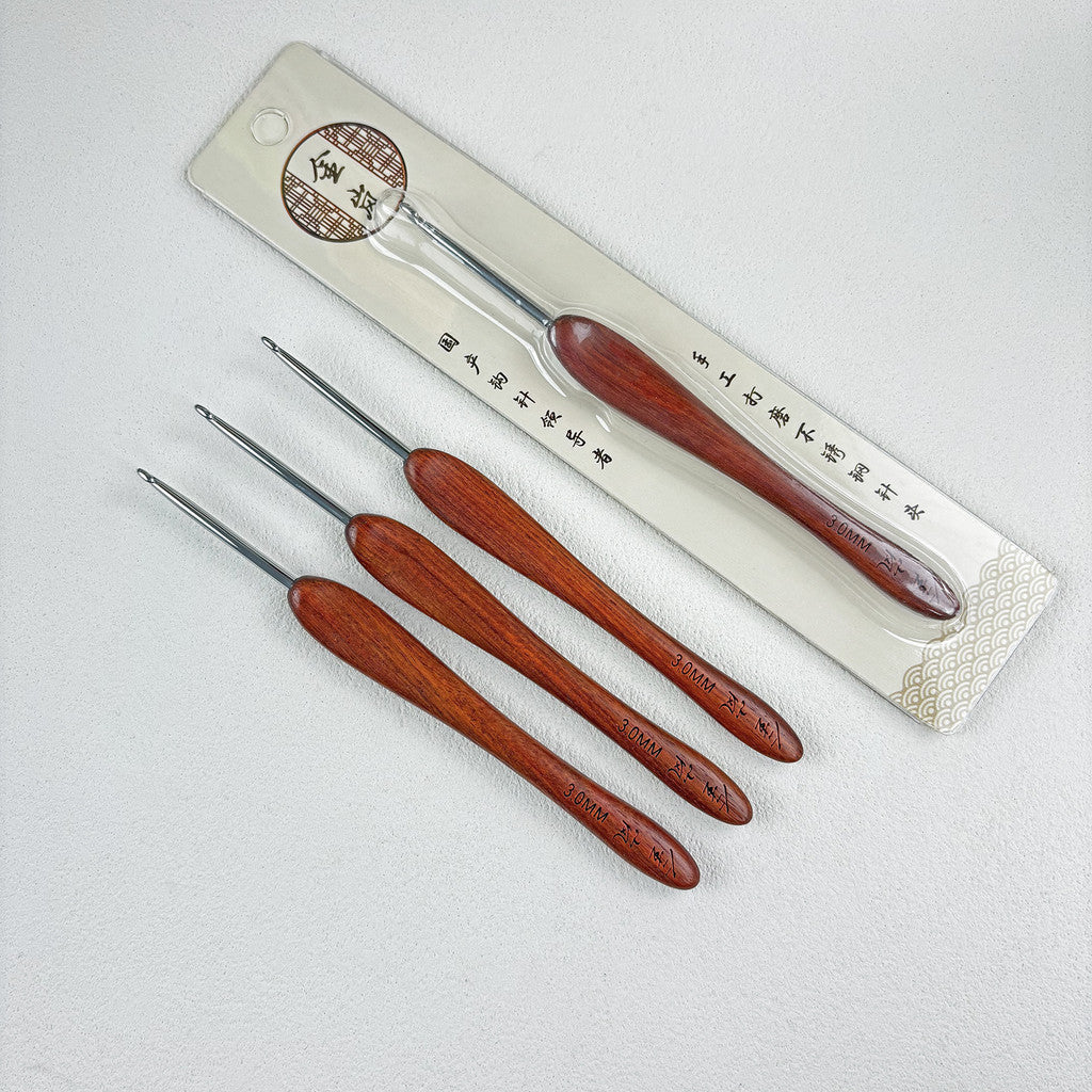 Premium Rosewood Crochet Hook – Non-Slip Crochet Tools Kit | Jarum Kait Berkualiti 金岚红檀木钩针