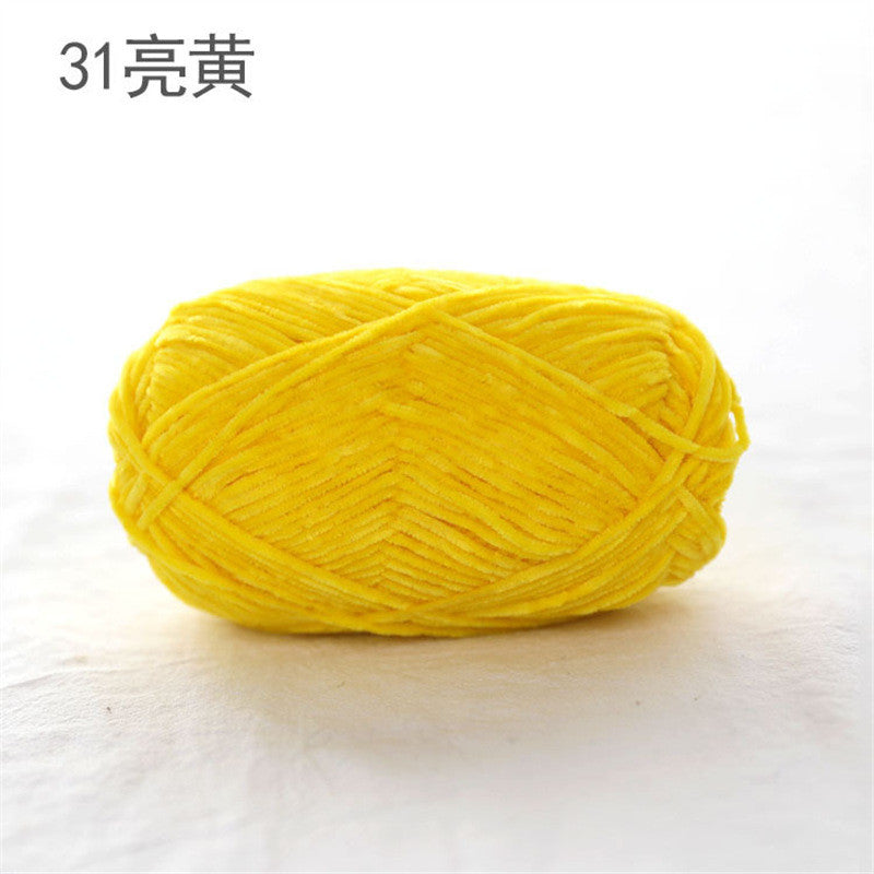 40g- Chenille Crochet Yarn 2mm | Crochet Knitting Yarn | Soft Velvet Yarn for Amigurumi Dolls 雪尼尔毛线
