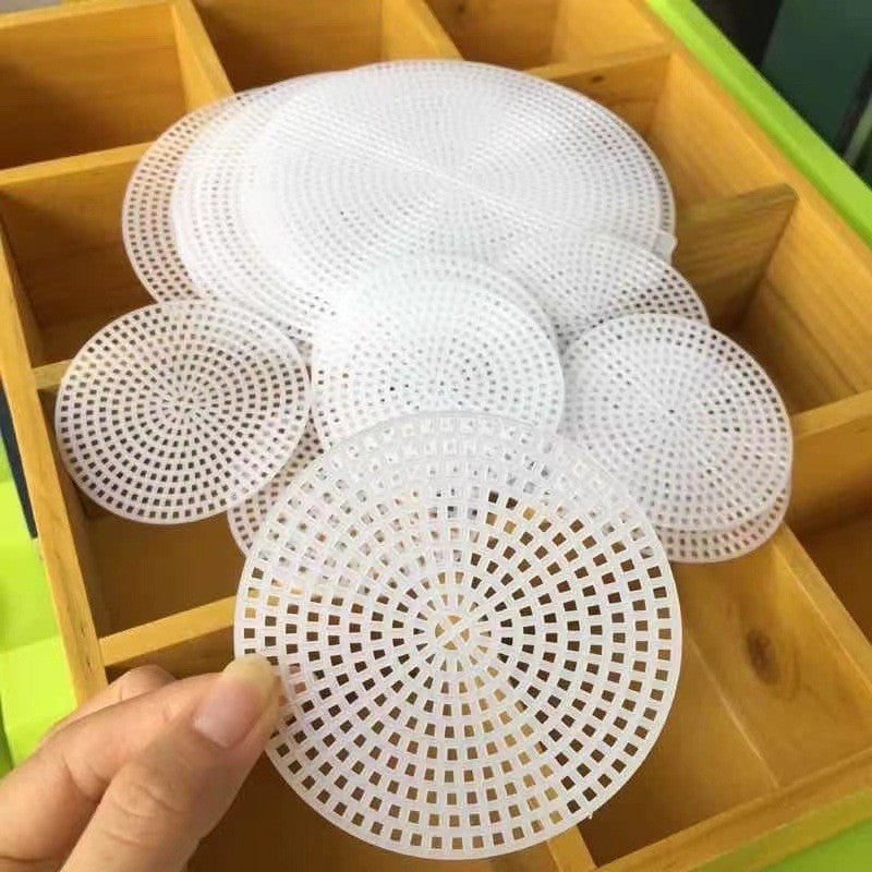 Plastic Grid/ Bag Mesh/ Plastic Coaster Mesh/ Canvas Mesh/ Benang Kait Beg/ Jaring Plastik/ Canvas Mesh Sheet / 包包网格片