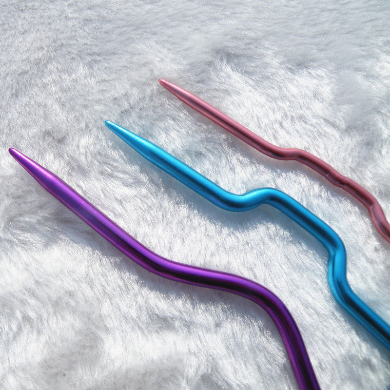 Knitting Tool – Cable Needle / Twist Needle / Cross Stitching Tool  | Aluminum Alloy (Anodized Finish)