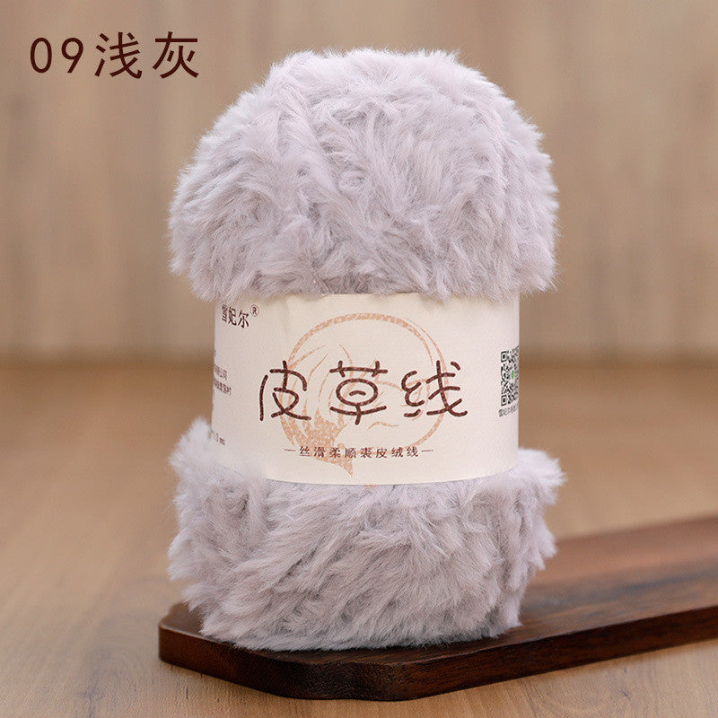 100g- Faux Mink Fur Yarn | Long Pile Plush Yarn for Hats, Scarves & DIY Knitting | Crochet Yarn | Benang Kait 皮草线 水貂绒毛线