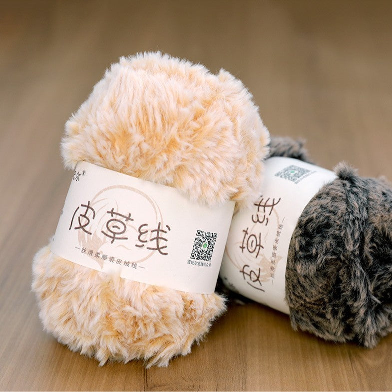 100g- Faux Mink Fur Yarn | Long Pile Plush Yarn for Hats, Scarves & DIY Knitting | Crochet Yarn | Benang Kait 皮草线 水貂绒毛线