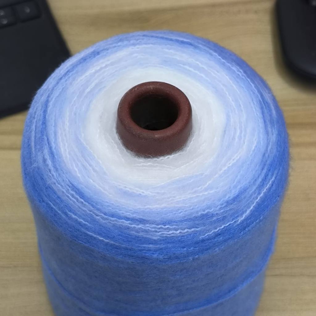 500g- Gradient Cake Yarn 3ply Soft Velvet Yarn for DIY Crochet Blankets, Shawls & Scarves | Benang Kait 渐变七星毯子3股优鹿绒毛线